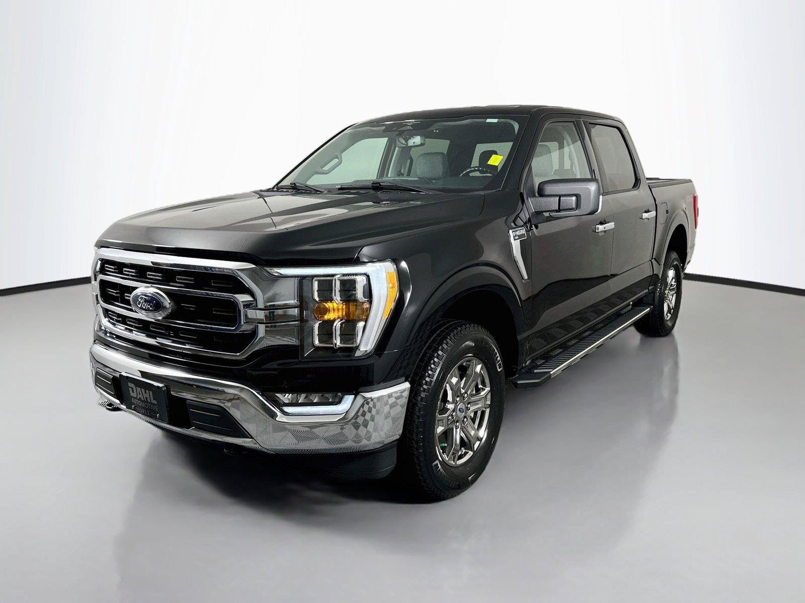 Used 2023 Ford F150 XLT w/ Equipment Group 302A High AWD/4WD image 4