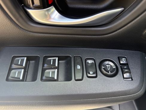 Used 2025 Honda Pilot Elite image 15