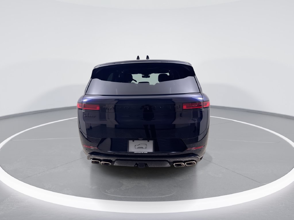 New 2027 Land Rover Range Rover Sport Dynamic SE AWD/4WD image 7