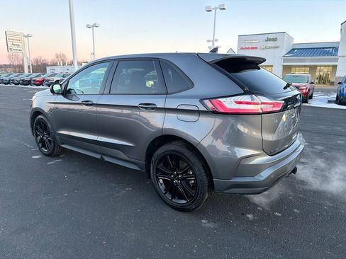 Used 2024 Ford Edge ST-Line w/ Class II Trailer Tow Package image 3