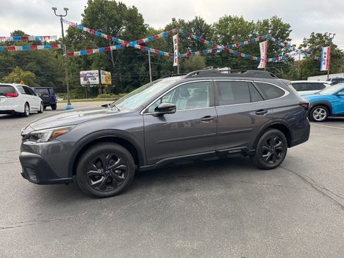 Used 2022 Subaru Outback Onyx Edition XT AWD/4WD image 7