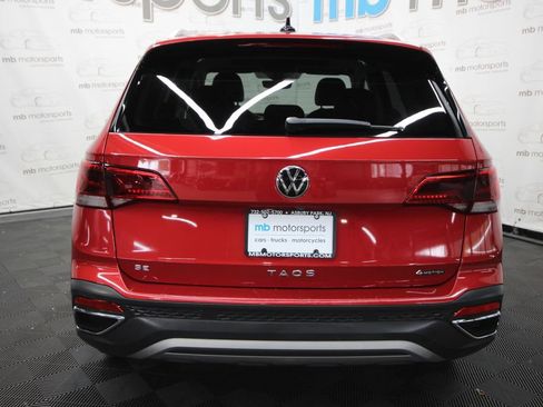 Used 2022 Volkswagen Taos SE AWD/4WD image 5