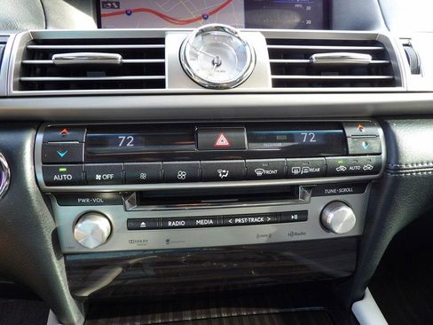 Used 2014 Lexus LS 460 w/ Comfort Package RWD image 24