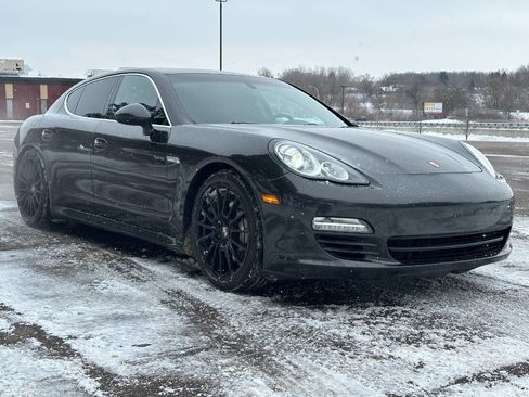 Used 2012 Porsche Panamera S image 4