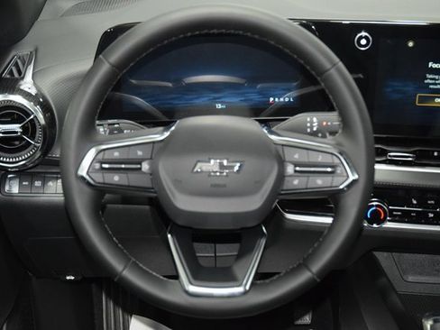 New 2026 Chevrolet Equinox LT w/ Convenience Package II image 35