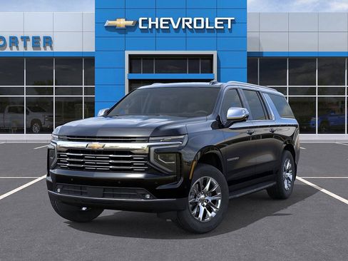 New 2025 Chevrolet Suburban Premier image 6