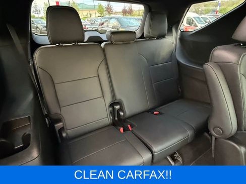 Used 2026 Chevrolet Traverse LT AWD/4WD image 15