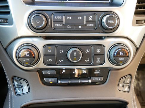 Used 2020 Chevrolet Tahoe Premier image 19