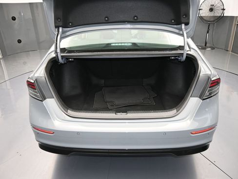 Used 2023 Honda Accord EX-L image 42