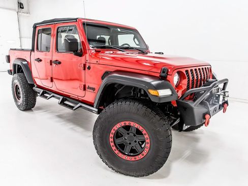 Used 2020 Jeep Gladiator Sport w/ Quick Order Package 24S AWD/4WD image 8