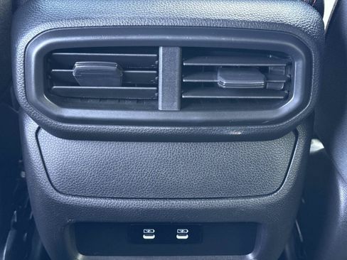 Used 2026 Honda Pilot Sport image 19