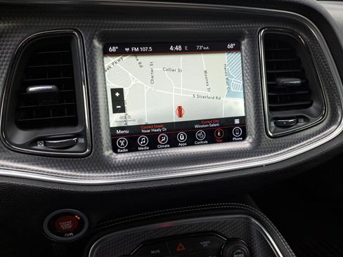 Used 2017 Dodge Challenger SRT Hellcat image 32