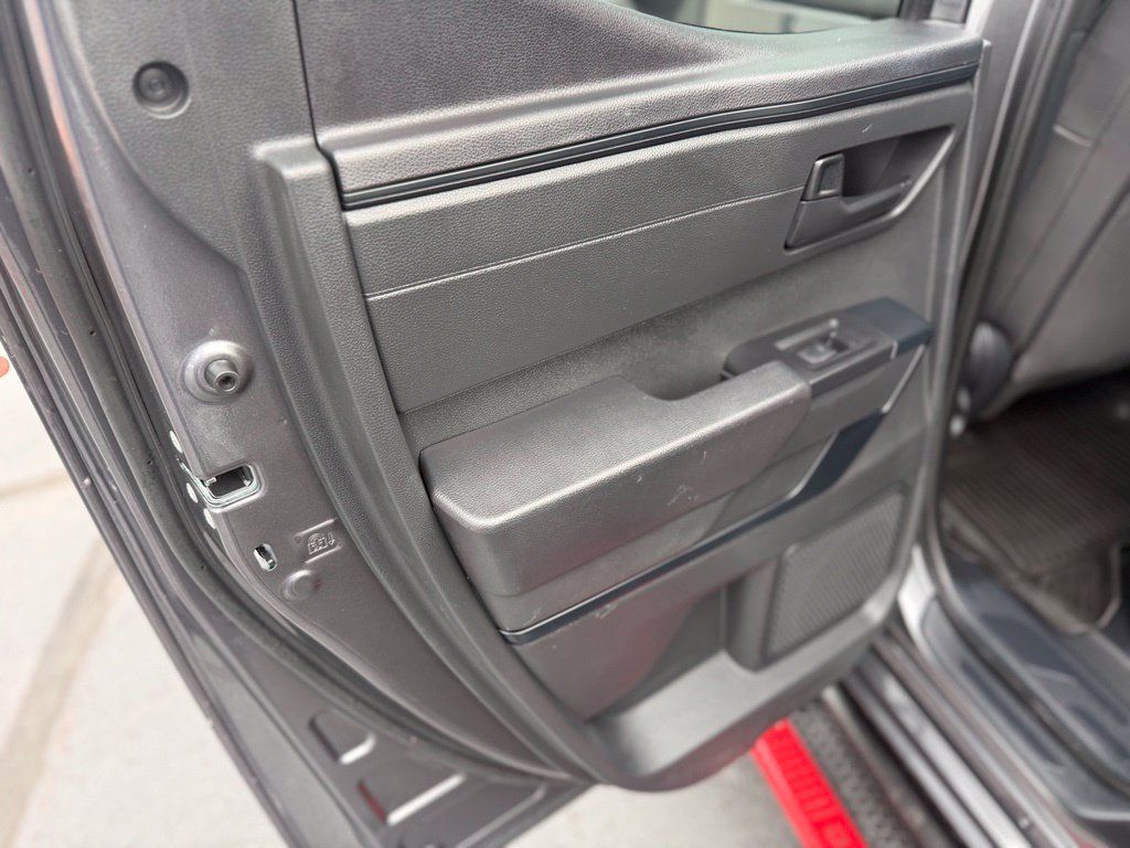 Certified 2025 Toyota Tundra SR AWD/4WD image 15