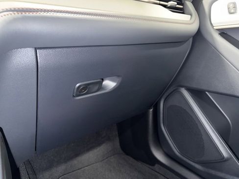 New 2026 Ford Explorer Active w/ Active Comfort Package image 28