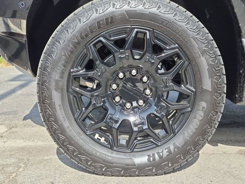 Used 2026 GMC Hummer EV SUV AWD/4WD image 26