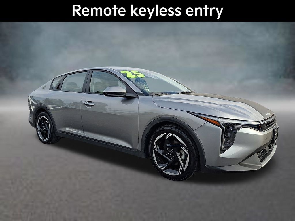 Certified 2025 Kia K4 EX FWD image 4
