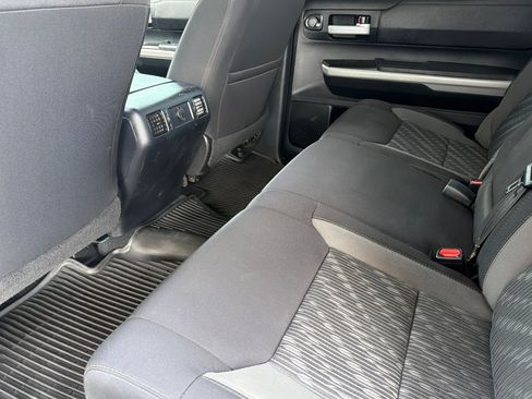 Used 2018 Toyota Tundra SR5 w/ TRD Off Road Package AWD/4WD image 9