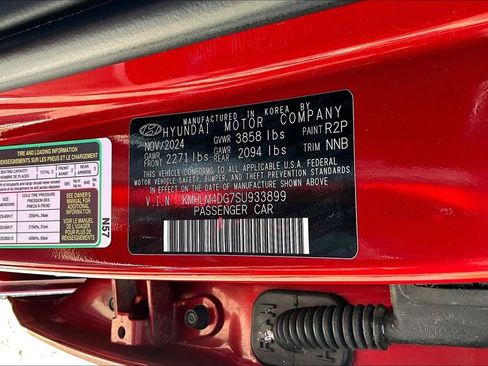 Used 2025 Hyundai Elantra Sport image 35