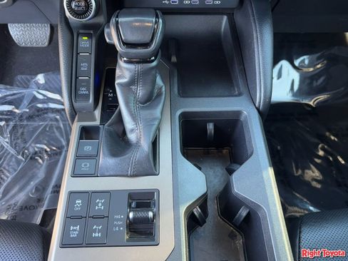 Certified 2024 Toyota Land Cruiser image 30