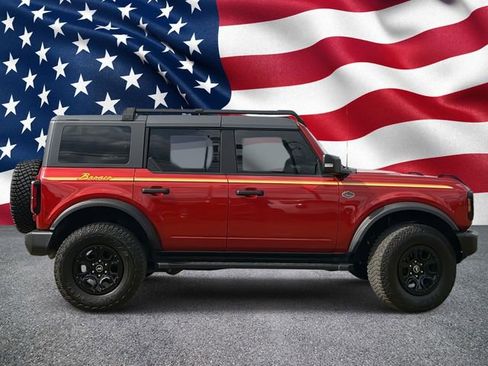 Certified 2023 Ford Bronco Wildtrak AWD/4WD image 6