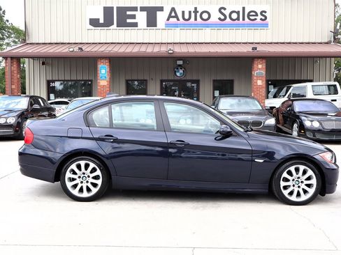 Used 2006 BMW 325xi Sedan AWD/4WD image 8