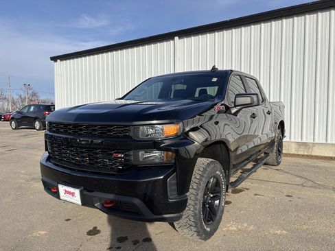 Used 2020 Chevrolet Silverado 1500 Custom Trail Boss w/ Custom Convenience Package image 1
