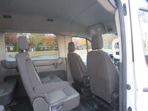 Used 2024 Ford Transit 350 XLT image 24