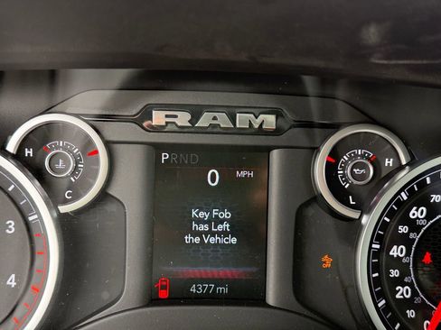 New 2025 RAM 2500 Big Horn AWD/4WD image 16