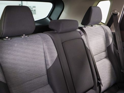 Used 2023 Nissan Rogue SV image 27