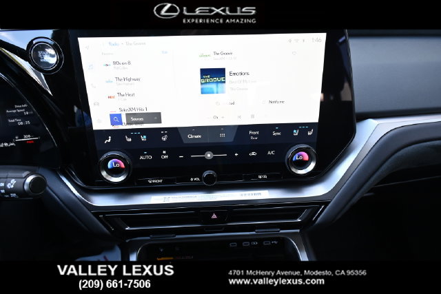 Used 2025 Lexus TX 350 AWD w/ Technology Package image 9