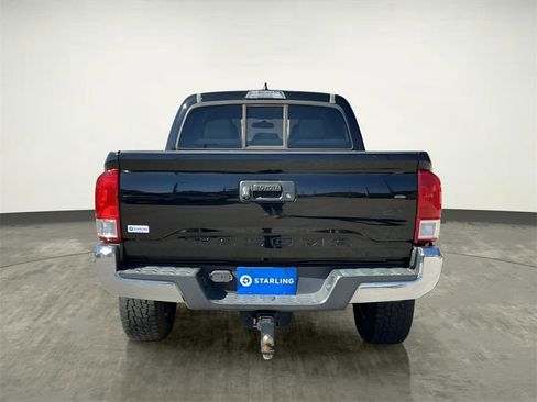 Used 2016 Toyota Tacoma SR5 image 7