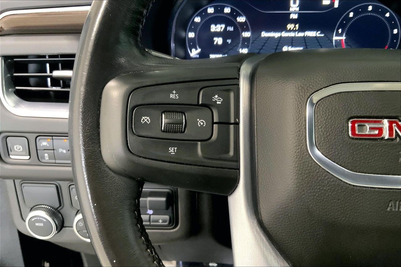 Used 2022 GMC Yukon XL SLE w/ Gmc Pro Safety Plus Package RWD image 21
