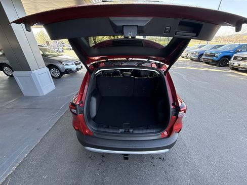 New 2025 Ford Escape SE w/ Class II Trailer Tow Package image 36