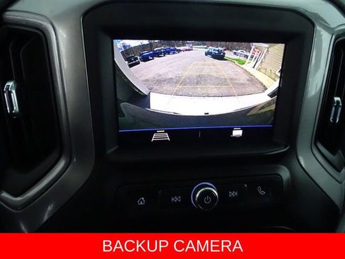 Used 2022 Chevrolet Silverado 1500 Custom Trail Boss w/ Safety Confidence Package image 12