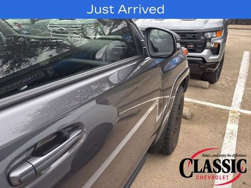 Used 2022 Toyota 4Runner TRD Off-Road Premium image 27