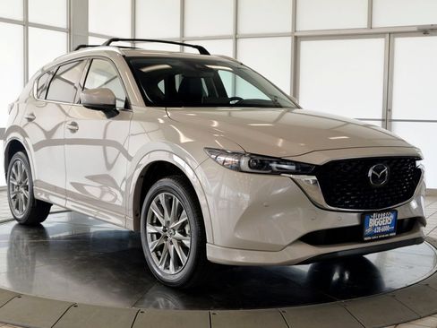 Certified 2025 MAZDA CX-5 AWD 2.5 S image 2