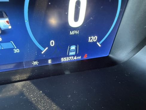 Used 2023 Ford F150 Lariat w/ Equipment Group 502A High image 9