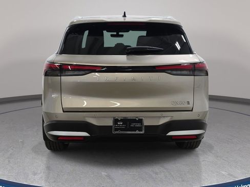 Certified 2026 INFINITI QX60 Luxe w/ Cargo Package image 6