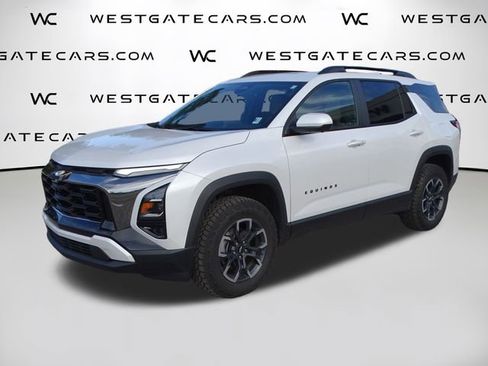 Used 2025 Chevrolet Equinox ACTIV w/ Safety and Technology Package image 1