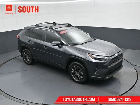 Used 2023 Toyota RAV4 Limited image 49
