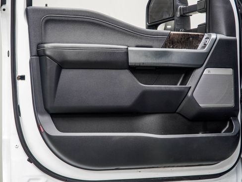 Used 2024 Ford F250 Lariat AWD/4WD image 34
