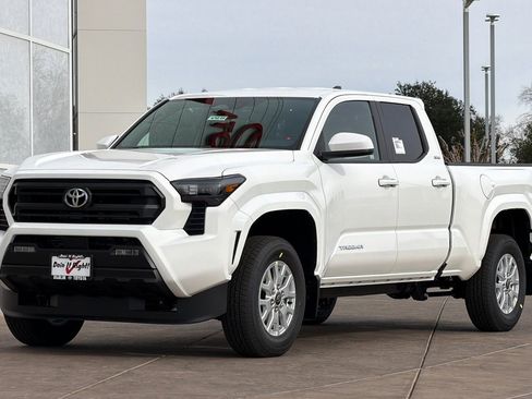 New 2026 Toyota Tacoma SR5 image 8