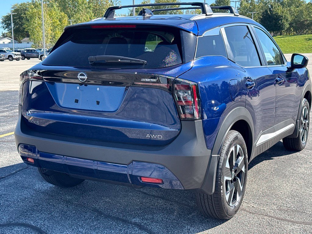 New 2027 Nissan Kicks SV AWD/4WD image 17
