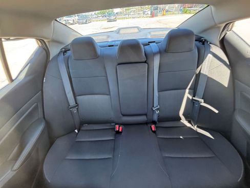 Used 2025 Nissan Altima 2.5 SV FWD image 38