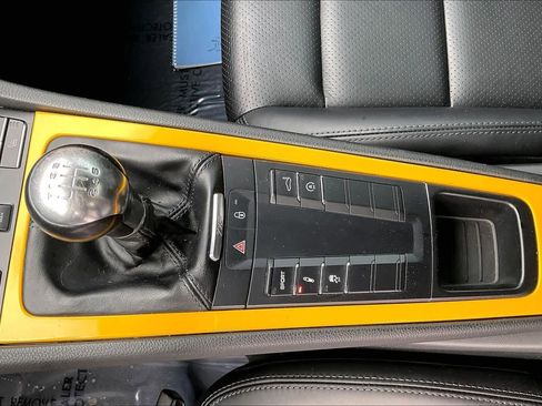 Used 2017 Porsche 718 Cayman S image 20