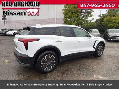 Used 2024 Chevrolet Blazer EV LT AWD/4WD image 10