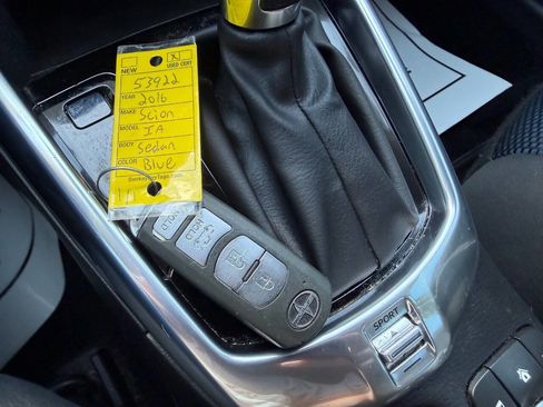 Used 2016 Scion iA FWD image 12