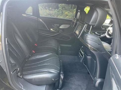 Used 2017 Mercedes-Benz Maybach S 550 4MATIC image 30