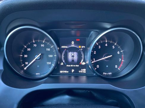 Used 2017 Land Rover Range Rover Evoque SE Premium image 21