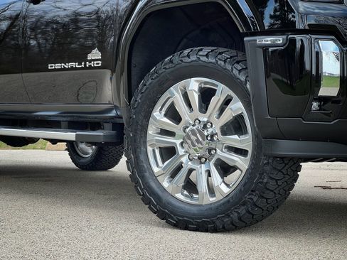 New 2026 GMC Sierra 2500 Denali w/ Denali Reserve Package image 4